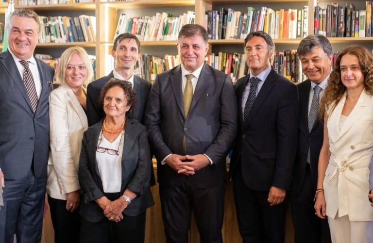 WhatsApp Image 2025-01-09 at 13.21.34 (2)