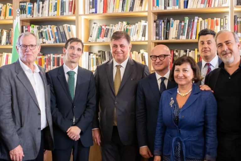 WhatsApp Image 2025-01-09 at 13.21.34